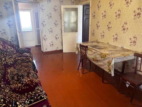 3-room old-build apartment for rent in Xətai, 90 m², 550 AZN/mo, photo 3 / 5