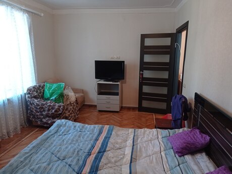 Nəsimidə 1 otaqlı köhnə tikili mənzil kirayə verilir, 42 m², 500 AZN/ay, şəkil 2 / 12