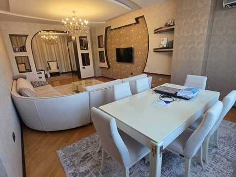 Elan №6534513 - Bakı, Nizami m., 3 otaqlı, 135 m², 4/16 mərtəbə