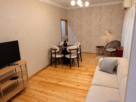 2-комн. · 55 m² · 5/9 этаж, Azadlıq Prospekti