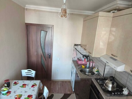 Əhmədlidə 2 otaqlı köhnə tikili mənzil satılır, 62 m², 171 000 AZN, şəkil 4 / 9