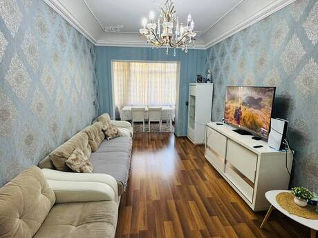 Объявление №6534617 - Баку, Низаминский  р., 3-комн., 70 м², 2/5 этаж