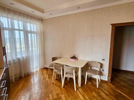2-room new-build apartment for rent in Elmlər Akademiyası, 84 m², 899 AZN/mo, photo 4 / 12