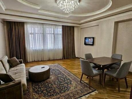 Elan №6534641 - Bakı, Elmlər Akademiyası m., 2 otaqlı, 84 m², 10/17 mərtəbə