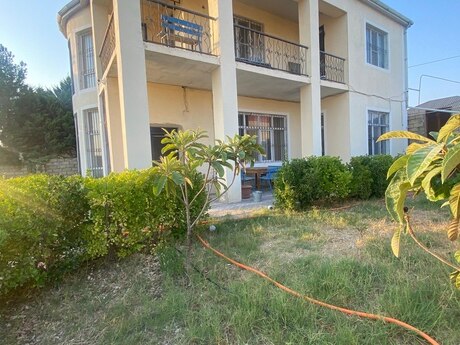 Novxanıda 4 otaqlı həyət evi satılır, 240 m², 160 000 AZN, şəkil 2 / 12