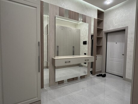 Əhmədlidə 2 otaqlı yeni tikili mənzil satılır, 85 m², 225 000 AZN, şəkil 3 / 10