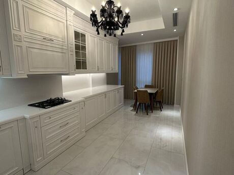 Продаётся 4-комнатная квартира в новостройке, 28 May, 150 м², 675 000 AZN, фото 4 / 12