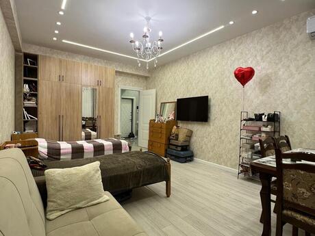 2 otaq · 70 m²