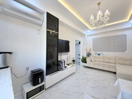 Əhmədlidə 2 otaqlı yeni tikili mənzil satılır, 45 m², 145 000 AZN, şəkil 3 / 10