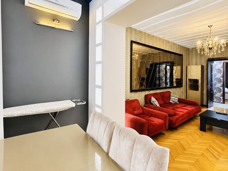 Elmlər Akademiyasında 2 otaqlı köhnə tikili mənzil satılır, 60 m², 225 000 AZN, şəkil 5 / 12
