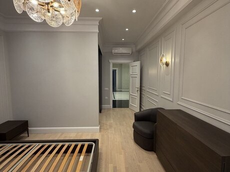Elmlər Akademiyasında 3 otaqlı yeni tikili mənzil satılır, 150 m², 540 000 AZN, şəkil 5 / 12
