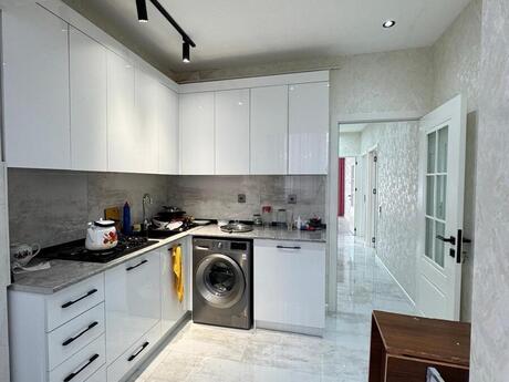 Əhmədlidə 3 otaqlı köhnə tikili mənzil satılır, 85 m², 228 000 AZN, şəkil 4 / 11