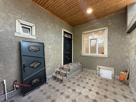 3 otaq · 70 m², Zabrat