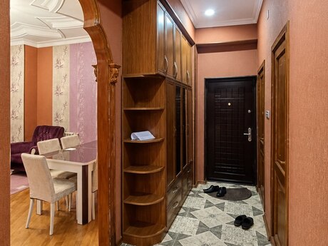 4-room new-build apartment for rent in İnşaatçılar, 150 m², 1 000 AZN/mo, photo 3 / 12