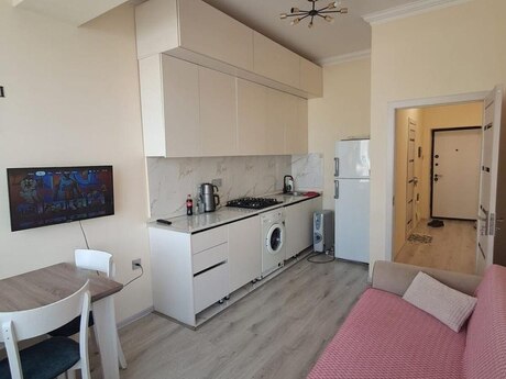 Elan №6534920 - Bakı, 28 May m., 2 otaqlı, 50 m², 15/18 mərtəbə