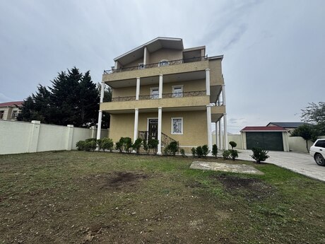 6 otaq · 350 m², Novxanı