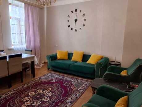 Elan №6534958 - Bakı, Nəriman Nərimanov m., 3 otaqlı, 70 m², 3/4 mərtəbə