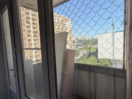 Продаётся 2-комнатная квартира в старом фонде, Həzi Aslanov, 60 м², 142 000 AZN, фото 5 / 12