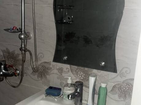 Neftçilərdə 1 otaqlı köhnə tikili mənzil kirayə verilir, 65 m², 450 AZN/ay, şəkil 3 / 4