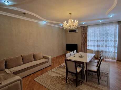 20 Yanvarda 3 otaqlı yeni tikili mənzil satılır, 103 m², 255 000 AZN, şəkil 3 / 12