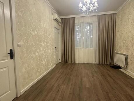 2-room old-build apartment for sale in Memar Əcəmi, 68 m², 130 000 AZN, photo 5 / 12