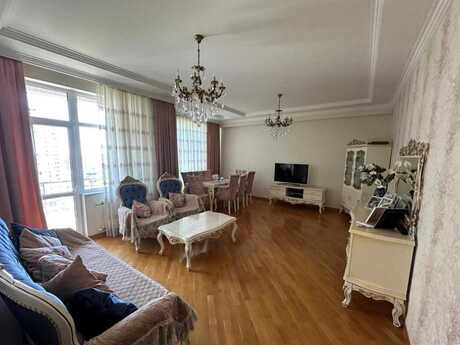 Elan №6535035 - Bakı, 8 Noyabr m., 3 otaqlı, 117 m², 10/13 mərtəbə