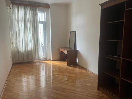 4-room new-build apartment for sale in Nəsimi, 185 m², 480 000 AZN, photo 4 / 12