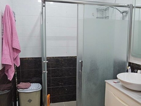 Nəriman Nərimanovda 2 otaqlı yeni tikili mənzil kirayə verilir, 150 m², 200 AZN/ay, şəkil 4 / 5