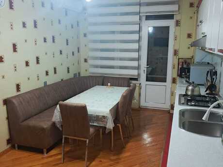 3-room new-build apartment for rent in Nizami, 135 m², 850 AZN/mo, photo 5 / 12