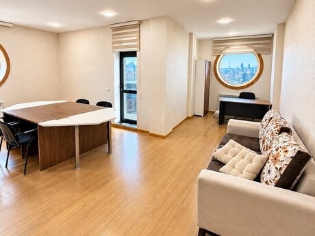 Elan №6535054 - Bakı, Nərimanov r., 5 otaqlı, 230 m²