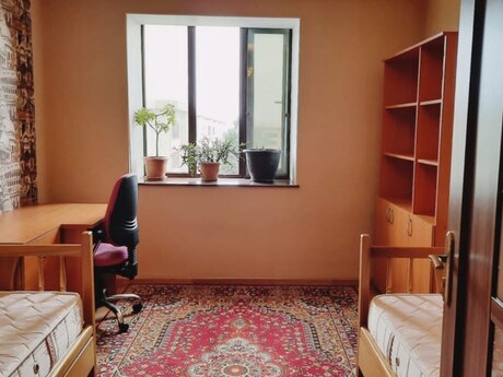 Buzovnada 3 otaqlı köhnə tikili mənzil satılır, 70 m², 140 000 AZN, şəkil 3 / 12