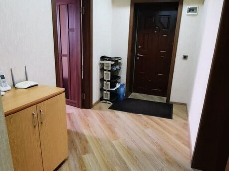 Buzovnada 3 otaqlı köhnə tikili mənzil satılır, 70 m², 140 000 AZN, şəkil 2 / 12