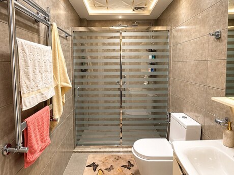 Şah İsmayıl Xətaidə 4 otaqlı yeni tikili mənzil kirayə verilir, 200 m², 2 000 AZN/ay, şəkil 5 / 12