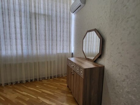 Сдаётся 3-комнатная квартира в новостройке, Memar Əcəmi, 100 м², 800 AZN/мес, фото 5 / 12