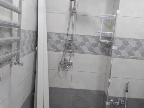 Masazırda 2 otaqlı yeni tikili mənzil kirayə verilir, 60 m², 350 AZN/ay, şəkil 4 / 8