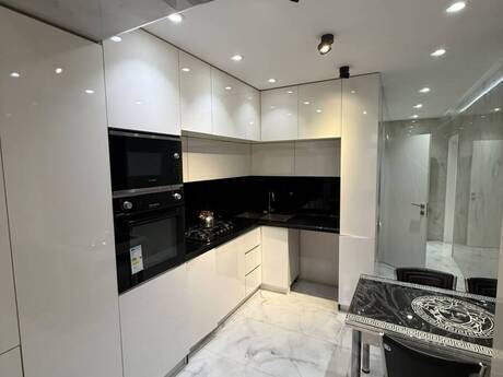 3-комн. · 80 m² · 6/9 этаж, Həzi Aslanov