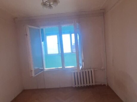 Qara Qarayevdə 3 otaqlı köhnə tikili mənzil satılır, 65 m², 200 000 AZN, şəkil 3 / 12