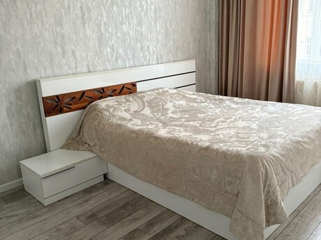 2-room new-build apartment for rent in Nəriman Nərimanov, 90 m², 1 150 AZN/mo, photo 4 / 8