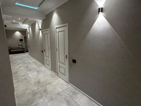 Elan №6535217 - Bakı, İnşaatçılar m., 4 otaqlı, 141 m², 10/20 mərtəbə