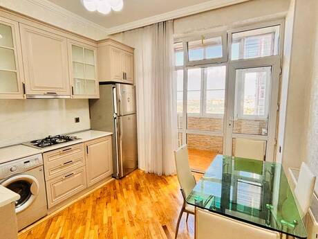 2-room new-build apartment for sale in Nəriman Nərimanov, 91 m², 276 000 AZN, photo 3 / 12