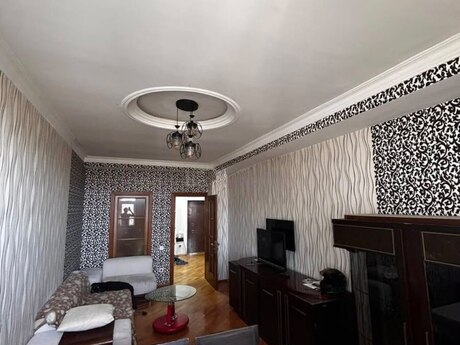 2-room new-build apartment for rent in İnşaatçılar, 70 m², 175 AZN/mo, photo 2 / 8