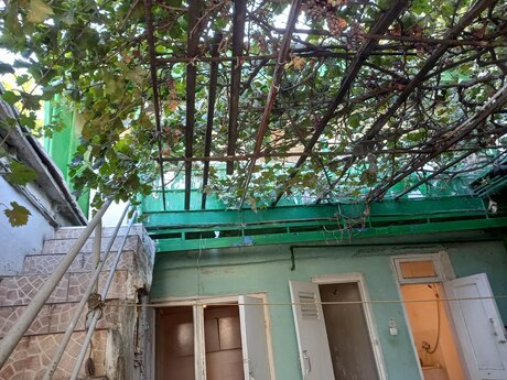 Azadlıq Prospektidə 4 otaqlı həyət evi satılır, 97 m², 185 000 AZN, şəkil 4 / 9
