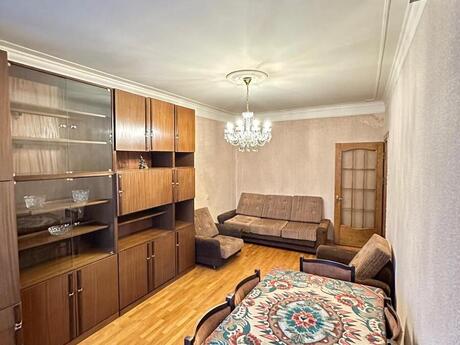 Əhmədlidə 3 otaqlı köhnə tikili mənzil satılır, 70 m², 215 000 AZN, şəkil 3 / 12