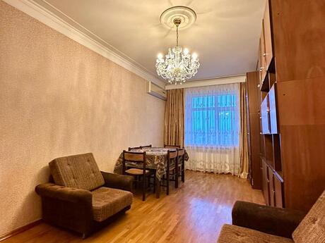 Əhmədlidə 3 otaqlı köhnə tikili mənzil satılır, 70 m², 215 000 AZN, şəkil 4 / 12
