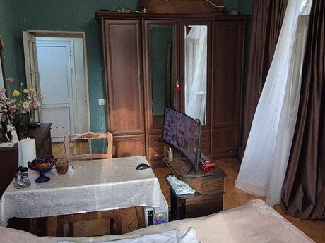 Nəriman Nərimanovda 2 otaqlı köhnə tikili mənzil satılır, 60 m², 210 000 AZN, şəkil 3 / 10