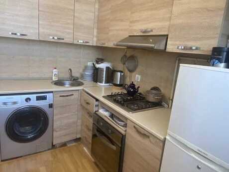 2-room new-build apartment for rent in Əhmədli, 80 m², 600 AZN/mo, photo 4 / 7