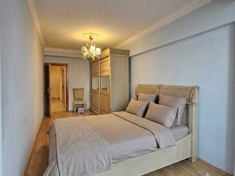 Elan №6535427 - Bakı, Şah İsmayıl Xətai m., 2 otaqlı, 60 m², 9/9 mərtəbə