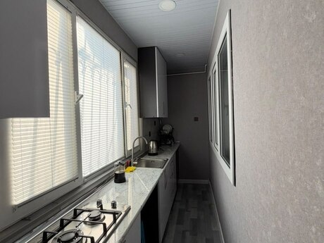 Köhnə Günəşlidə 2 otaqlı köhnə tikili mənzil satılır, 45 m², 127 000 AZN, şəkil 5 / 8