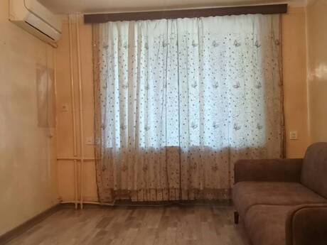Bakıxanovda 1 otaqlı köhnə tikili mənzil satılır, 32 m², 107 000 AZN, şəkil 2 / 9