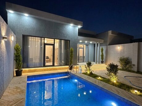 4 otaq · 170 m²